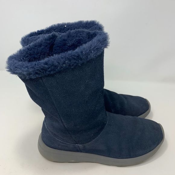 blue skechers boots